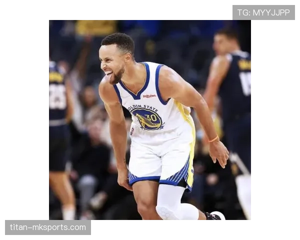 列日锋线火力全开,状态回暖成联赛焦点