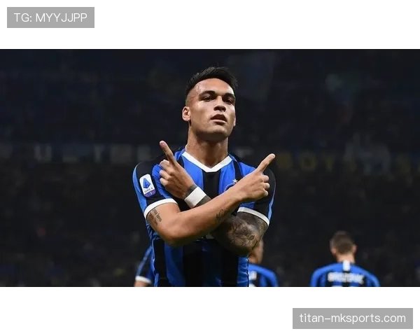 劳塔罗·马丁内斯化身青年导师，助力未来足球新星成长