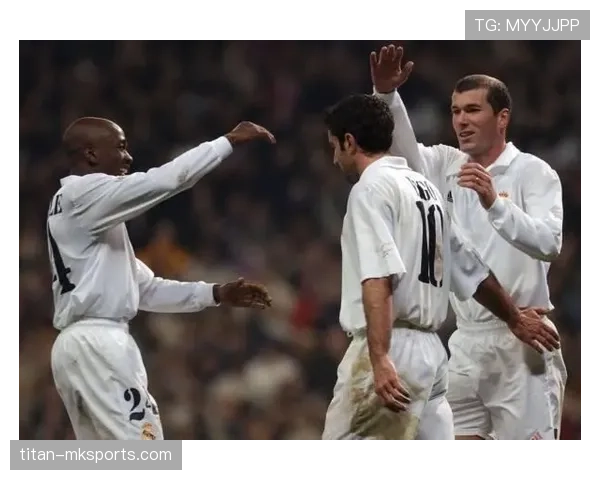 坎特与马克莱莱:防守型后腰的传承与对比分析