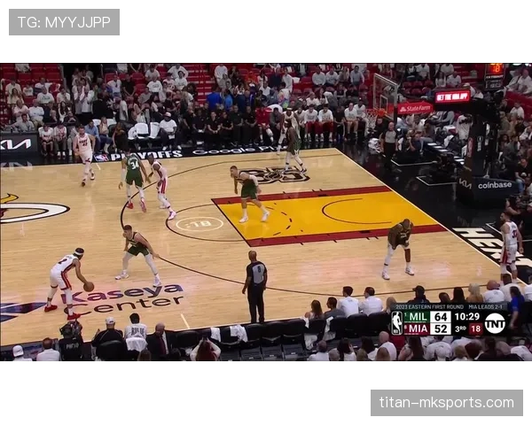 希罗挡拆配阿德巴约拉开空间 比上季更具三分威胁